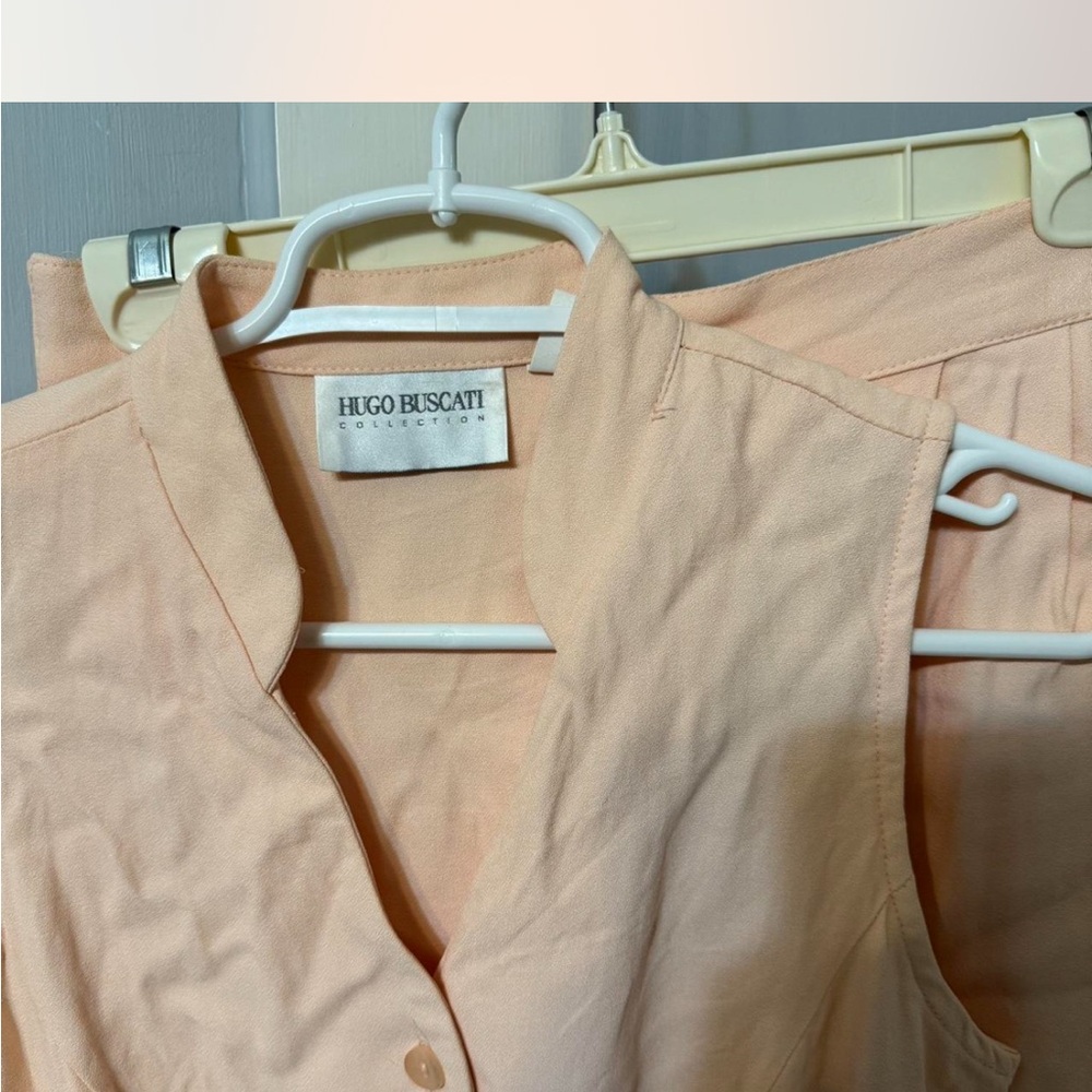 Hugo Buscati Peach Sleeveless Blouse